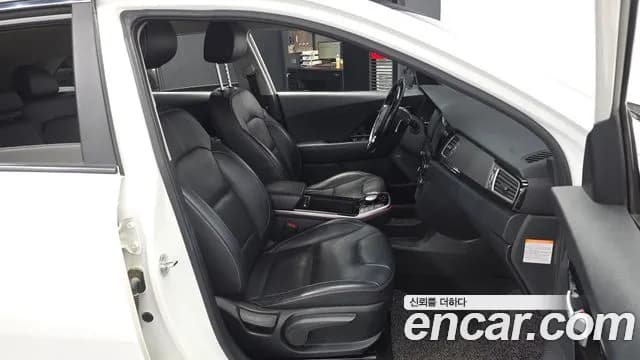 2019 Kia Niro EV Noblesse Sold VIN KNACC81GFKA015145 – undercarriage 2019 Kia Niro EV Noblesse Sold VIN KNACC81GFKA015145 – undercarriage