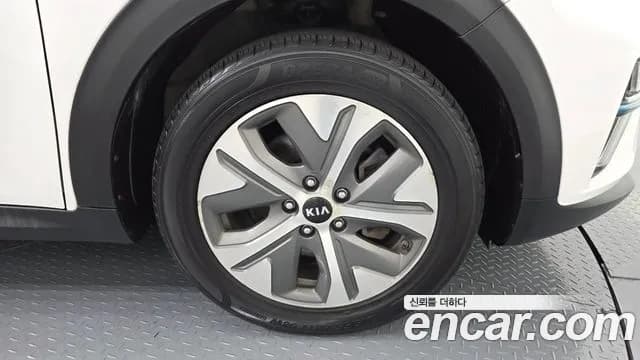2019 Kia Niro EV Noblesse Sold VIN KNACC81GFKA015145 – photo 12 2019 Kia Niro EV Noblesse Sold VIN KNACC81GFKA015145 – photo 12