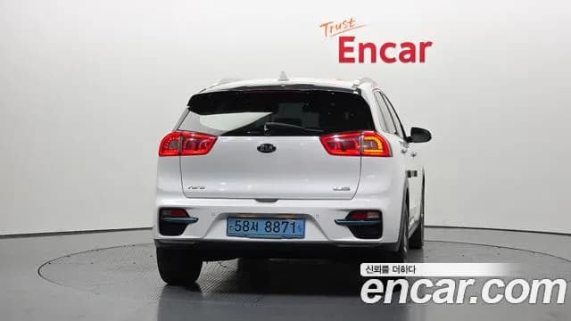 2019 Kia Niro EV Noblesse Sold VIN KNACC81GFKA015145 – photo 17 2019 Kia Niro EV Noblesse Sold VIN KNACC81GFKA015145 – photo 17