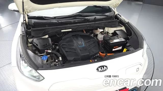 2019 Kia Niro EV Noblesse Sold VIN KNACC81GFKA015145 – photo 18 2019 Kia Niro EV Noblesse Sold VIN KNACC81GFKA015145 – photo 18