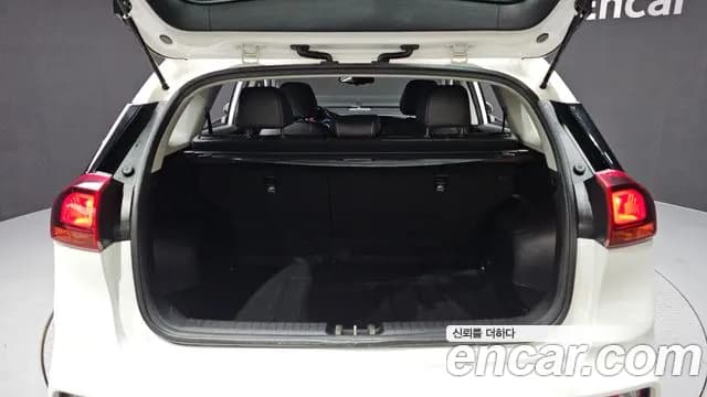 2022 Kia Niro EV Taxi Sold VIN KNACC81GFNA104250 – front exterior 2022 Kia Niro EV Taxi Sold VIN KNACC81GFNA104250 – front exterior