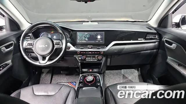 2022 Kia Niro EV Taxi Sold VIN KNACC81GFNA104250 – trunk area 2022 Kia Niro EV Taxi Sold VIN KNACC81GFNA104250 – trunk area