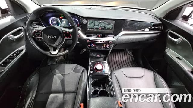 2022 Kia Niro EV Taxi Sold VIN KNACC81GFNA129940 – exterior detail 2022 Kia Niro EV Taxi Sold VIN KNACC81GFNA129940 – exterior detail