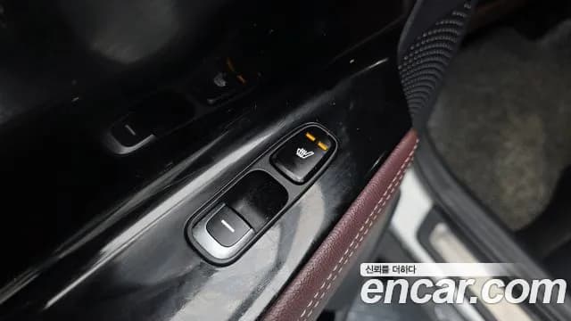 2020 Kia The New Niro 1.6 HEV Sold VIN KNACE81CGLA350382 – engine bay 2020 Kia The New Niro 1.6 HEV Sold VIN KNACE81CGLA350382 – engine bay