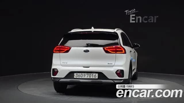2020 Kia The New Niro 1.6 HEV Sold VIN KNACE81CGLA350382 – photo 23 2020 Kia The New Niro 1.6 HEV Sold VIN KNACE81CGLA350382 – photo 23