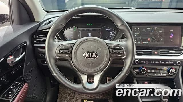 2021 Kia The New Niro 1.6 HEV Sold VIN KNACE81CGMA473588 – exterior detail 2021 Kia The New Niro 1.6 HEV Sold VIN KNACE81CGMA473588 – exterior detail