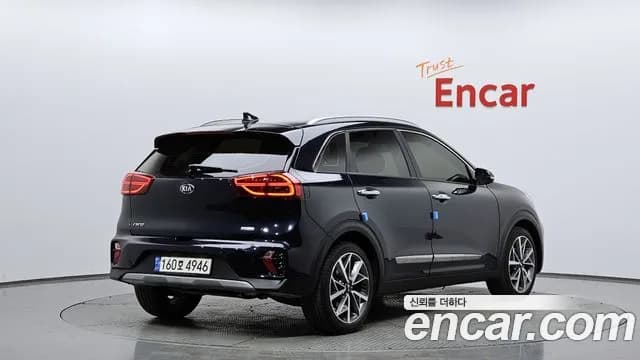 2021 Kia The New Niro 1.6 HEV Sold VIN KNACE81CGMA474196 – engine bay 2021 Kia The New Niro 1.6 HEV Sold VIN KNACE81CGMA474196 – engine bay