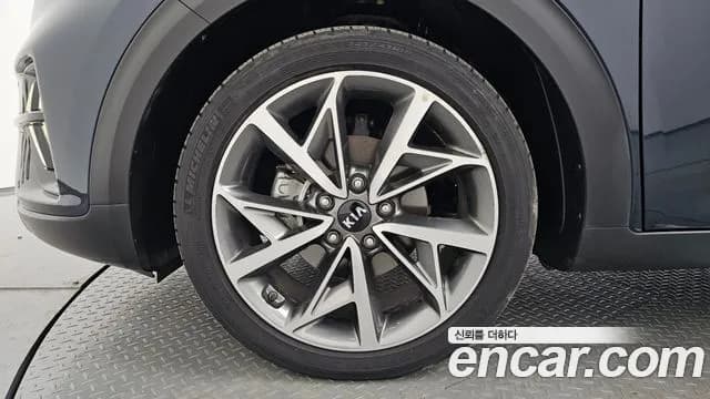 2021 Kia The New Niro 1.6 HEV Sold VIN KNACE81CGMA474196 – exterior detail 2021 Kia The New Niro 1.6 HEV Sold VIN KNACE81CGMA474196 – exterior detail