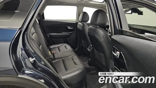 2021 Kia The New Niro 1.6 HEV Sold VIN KNACE81CGMA474196 – photo 32 2021 Kia The New Niro 1.6 HEV Sold VIN KNACE81CGMA474196 – photo 32