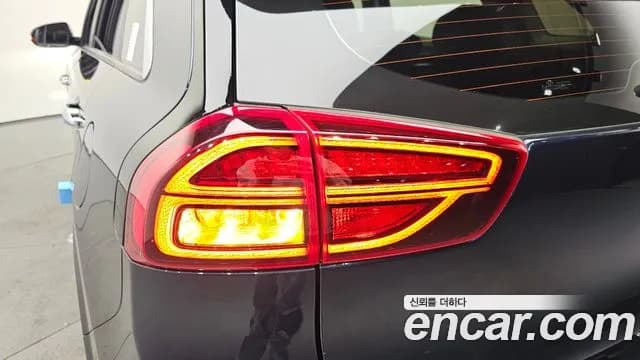 2021 Kia The New Niro 1.6 HEV Sold VIN KNACE81CGMA474196 – photo 33 2021 Kia The New Niro 1.6 HEV Sold VIN KNACE81CGMA474196 – photo 33