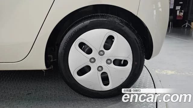 2023 Kia The New Kia Ray Standard Sold VIN KNACF811BPT375556 – photo 12 2023 Kia The New Kia Ray Standard Sold VIN KNACF811BPT375556 – photo 12