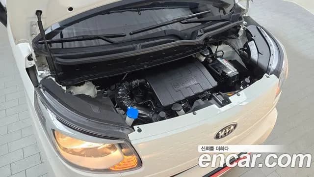 2021 Kia The New Ray Van Sold VIN KNACF911BMT245149 – trunk area 2021 Kia The New Ray Van Sold VIN KNACF911BMT245149 – trunk area