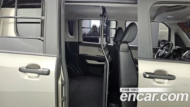 2021 Kia The New Ray Van Sold VIN KNACF911BMT250771 – photo 13 2021 Kia The New Ray Van Sold VIN KNACF911BMT250771 – photo 13