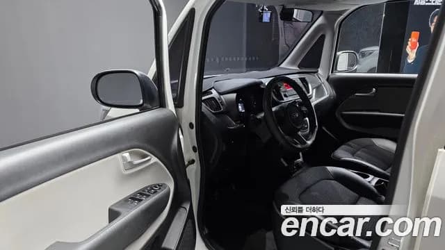 2021 Kia The New Ray Van Sold VIN KNACF911BMT256666 – photo 13 2021 Kia The New Ray Van Sold VIN KNACF911BMT256666 – photo 13