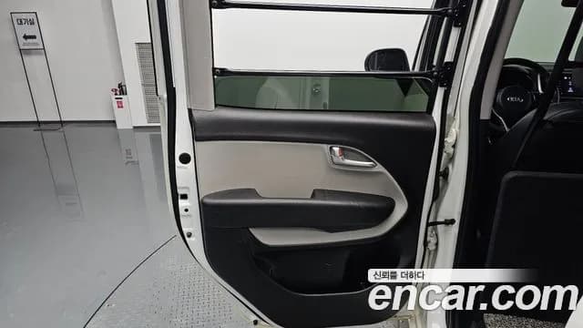 2021 Kia The New Ray Van Sold VIN KNACF911BMT263531 – undercarriage 2021 Kia The New Ray Van Sold VIN KNACF911BMT263531 – undercarriage