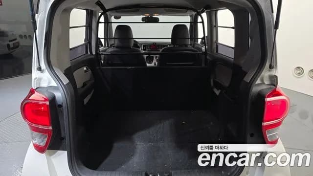 2021 Kia The New Ray Van Sold VIN KNACF911BMT270575 – photo 11 2021 Kia The New Ray Van Sold VIN KNACF911BMT270575 – photo 11