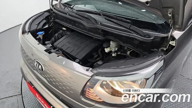 2021 Kia The New Ray Van Sold VIN KNACF911BMT272242 – exterior detail 2021 Kia The New Ray Van Sold VIN KNACF911BMT272242 – exterior detail