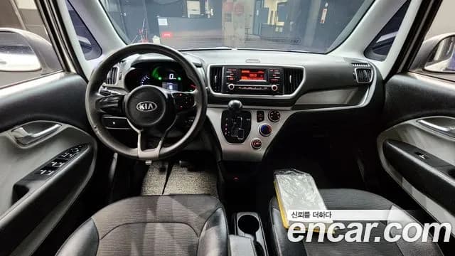 2021 Kia The New Ray Van Sold VIN KNACF911BMT273813 – interior seats 2021 Kia The New Ray Van Sold VIN KNACF911BMT273813 – interior seats