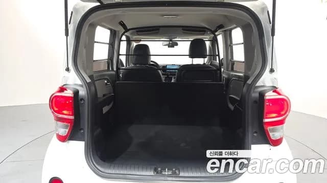 2022 Kia The New Ray Van Sold VIN KNACF911BNT293103 – interior seats 2022 Kia The New Ray Van Sold VIN KNACF911BNT293103 – interior seats