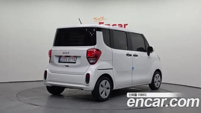 2022 Kia The New Ray Van Sold VIN KNACF911BNT293144 – trunk area 2022 Kia The New Ray Van Sold VIN KNACF911BNT293144 – trunk area