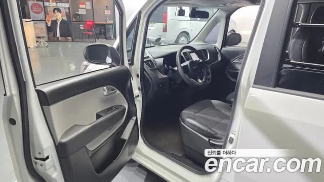 2022 Kia The New Ray Van Sold VIN KNACF911BNT294956 – interior seats 2022 Kia The New Ray Van Sold VIN KNACF911BNT294956 – interior seats