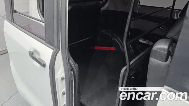 2022 Kia The New Ray Van Sold VIN KNACF911BNT295217 – exterior detail 2022 Kia The New Ray Van Sold VIN KNACF911BNT295217 – exterior detail