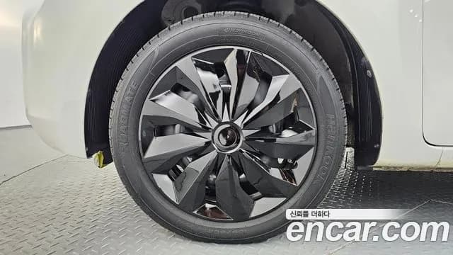 2022 Kia The New Ray Van Sold VIN KNACF911BNT295613 – exterior detail 2022 Kia The New Ray Van Sold VIN KNACF911BNT295613 – exterior detail