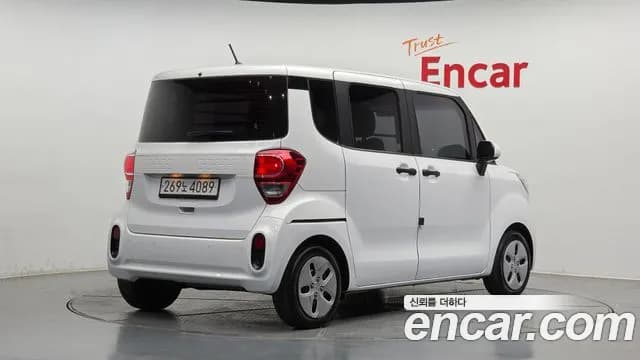 2022 Kia The New Ray Van Sold VIN KNACF911BNT296340 – interior seats 2022 Kia The New Ray Van Sold VIN KNACF911BNT296340 – interior seats