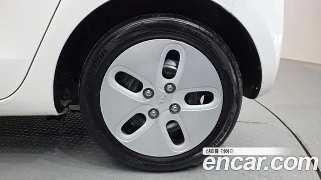 2022 Kia The New Ray Van Sold VIN KNACF911BNT296340 – photo 13 2022 Kia The New Ray Van Sold VIN KNACF911BNT296340 – photo 13