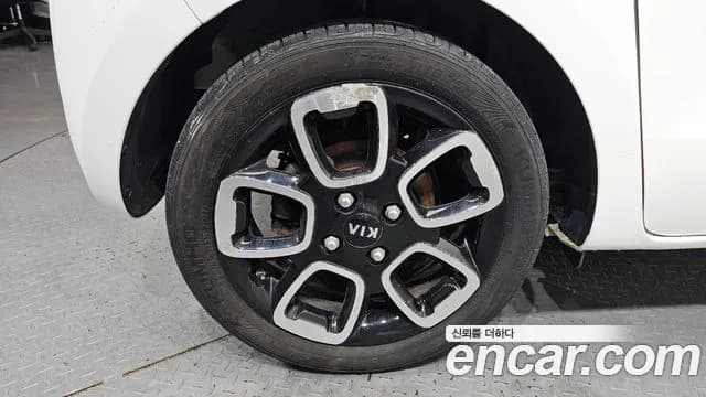 2019 Kia The New Ray Deluxe Sold VIN KNACG811BKT216963 – dashboard 2019 Kia The New Ray Deluxe Sold VIN KNACG811BKT216963 – dashboard