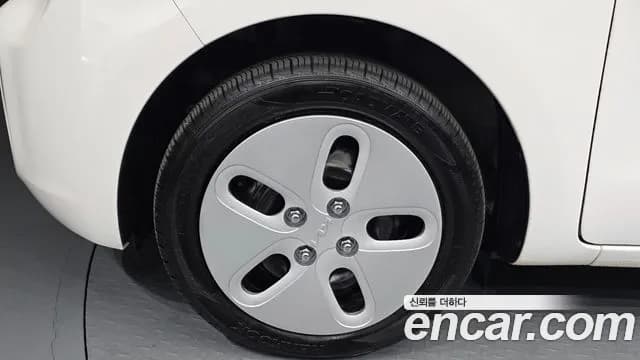 2022 Kia The New Ray Standard Sold VIN KNACG811BNT289712 – interior seats 2022 Kia The New Ray Standard Sold VIN KNACG811BNT289712 – interior seats