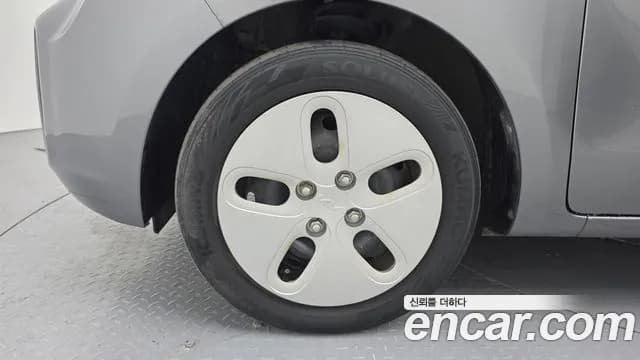 2022 Kia The New Ray Standard Sold VIN KNACG811BNT300272 – photo 12 2022 Kia The New Ray Standard Sold VIN KNACG811BNT300272 – photo 12