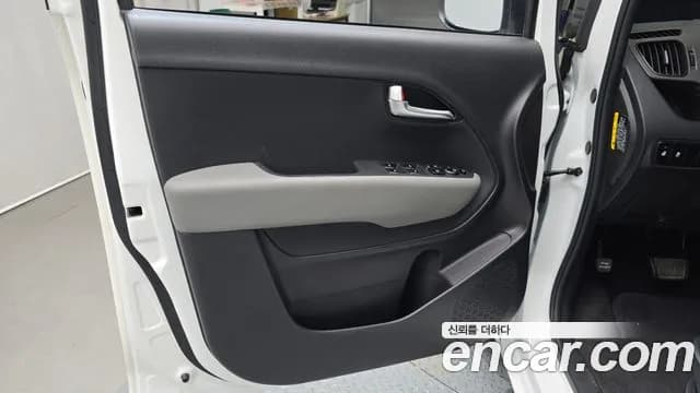 2024 Kia The New Kia Ray Prestige Sold VIN KNACG811BRT397767 – interior seats 2024 Kia The New Kia Ray Prestige Sold VIN KNACG811BRT397767 – interior seats