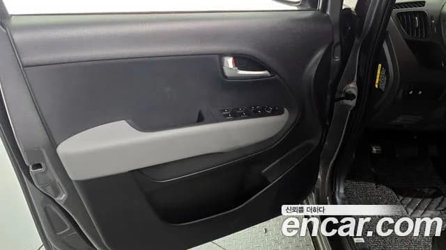 2025 Kia The New Kia Ray Prestige Sold VIN KNACG811BST425972 – undercarriage 2025 Kia The New Kia Ray Prestige Sold VIN KNACG811BST425972 – undercarriage