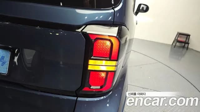2024 Kia The New Kia Ray EV Air Sold VIN KNACG81AFRT011274 – trunk area 2024 Kia The New Kia Ray EV Air Sold VIN KNACG81AFRT011274 – trunk area