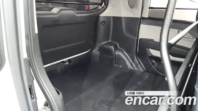 2023 Kia The New Kia Ray Van Sold VIN KNACG911BPT335840 – interior seats 2023 Kia The New Kia Ray Van Sold VIN KNACG911BPT335840 – interior seats