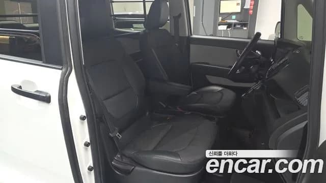 2024 Kia The New Kia Ray Van Sold VIN KNACG911BRT390375 – trunk area 2024 Kia The New Kia Ray Van Sold VIN KNACG911BRT390375 – trunk area