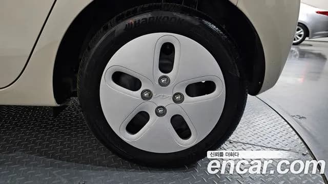 2024 Kia The New Kia Ray Van Sold VIN KNACG911BRT403417 – exterior detail 2024 Kia The New Kia Ray Van Sold VIN KNACG911BRT403417 – exterior detail