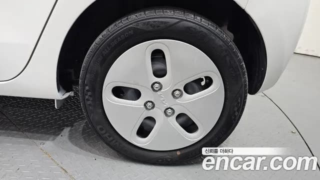 2024 Kia The New Kia Ray EV Van Sold VIN KNACG91AFRT008245 – photo 13 2024 Kia The New Kia Ray EV Van Sold VIN KNACG91AFRT008245 – photo 13