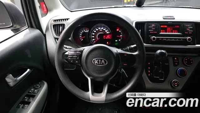 2019 Kia The New Ray Trendy Sold VIN KNACH811BKT212957 – interior seats 2019 Kia The New Ray Trendy Sold VIN KNACH811BKT212957 – interior seats