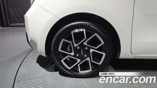 2023 Kia The New Kia Ray Signature Sold VIN KNACH811BPT333539 – exterior detail 2023 Kia The New Kia Ray Signature Sold VIN KNACH811BPT333539 – exterior detail