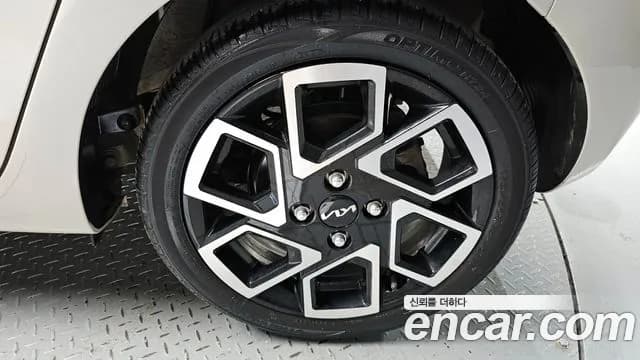2023 Kia The New Kia Ray Signature Sold VIN KNACH811BPT335795 – photo 18 2023 Kia The New Kia Ray Signature Sold VIN KNACH811BPT335795 – photo 18