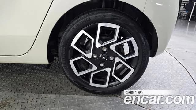2023 Kia The New Kia Ray Signature Sold VIN KNACH811BPT353193 – front exterior 2023 Kia The New Kia Ray Signature Sold VIN KNACH811BPT353193 – front exterior