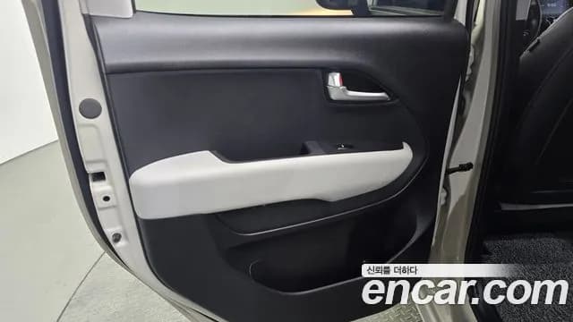 2023 Kia The New Kia Ray Signature Sold VIN KNACH811BPT353193 – interior seats 2023 Kia The New Kia Ray Signature Sold VIN KNACH811BPT353193 – interior seats