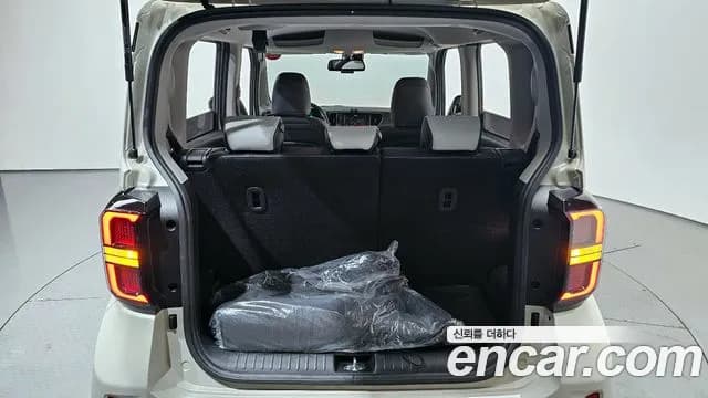 2023 Kia The New Kia Ray Signature Sold VIN KNACH811BPT375095 – interior seats 2023 Kia The New Kia Ray Signature Sold VIN KNACH811BPT375095 – interior seats