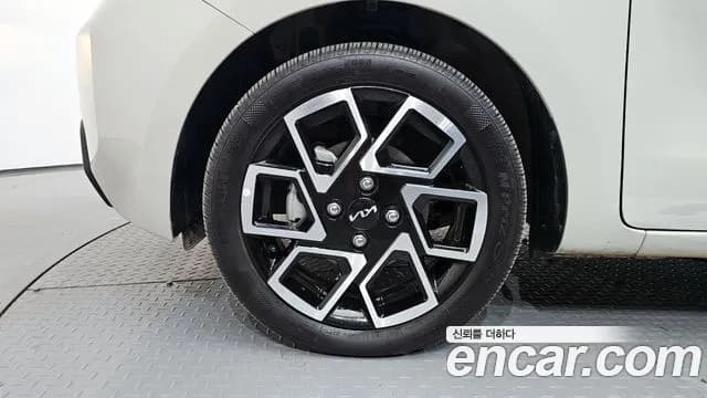 2023 Kia The New Kia Ray Signature Sold VIN KNACH811BPT375095 – photo 15 2023 Kia The New Kia Ray Signature Sold VIN KNACH811BPT375095 – photo 15