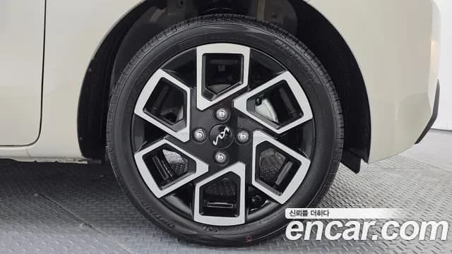 2025 Kia The New Kia Ray Signature Sold VIN KNACH811BST414144 – odometer reading 2025 Kia The New Kia Ray Signature Sold VIN KNACH811BST414144 – odometer reading