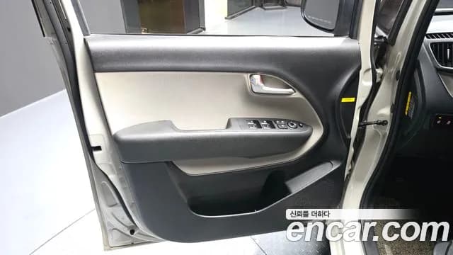 2017 Kia Ray Luxury Sold VIN KNACJ811BHT167632 – trunk area 2017 Kia Ray Luxury Sold VIN KNACJ811BHT167632 – trunk area