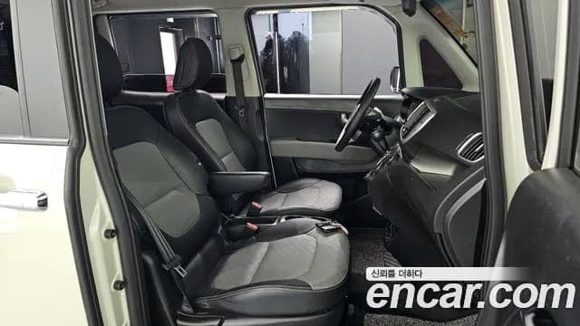 2018 Kia The New Ray Luxury Sold VIN KNACJ811BJT185632 – photo 11 2018 Kia The New Ray Luxury Sold VIN KNACJ811BJT185632 – photo 11