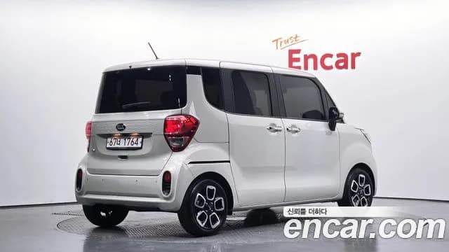2018 Kia The New Ray Luxury Sold VIN KNACJ811BJT194726 – interior seats 2018 Kia The New Ray Luxury Sold VIN KNACJ811BJT194726 – interior seats